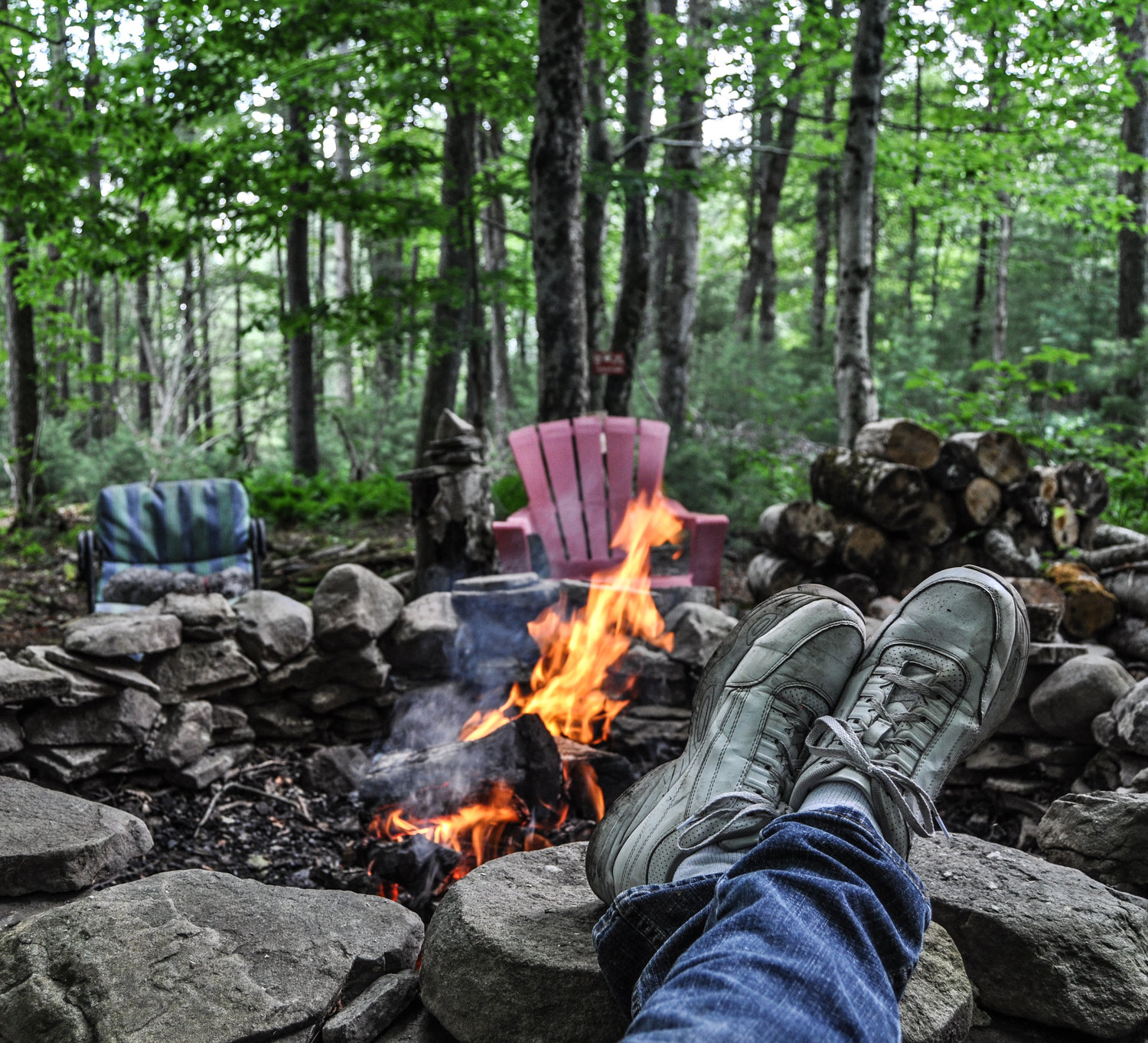 You may be anxious (like me) to put on a plaid shirt, strut around all life-in-the-woodsy and burn stuff in your fire pit, but there are strict rules to follow.